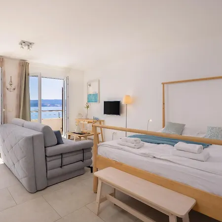 Апартаменти Jolara With Heated Pool *
